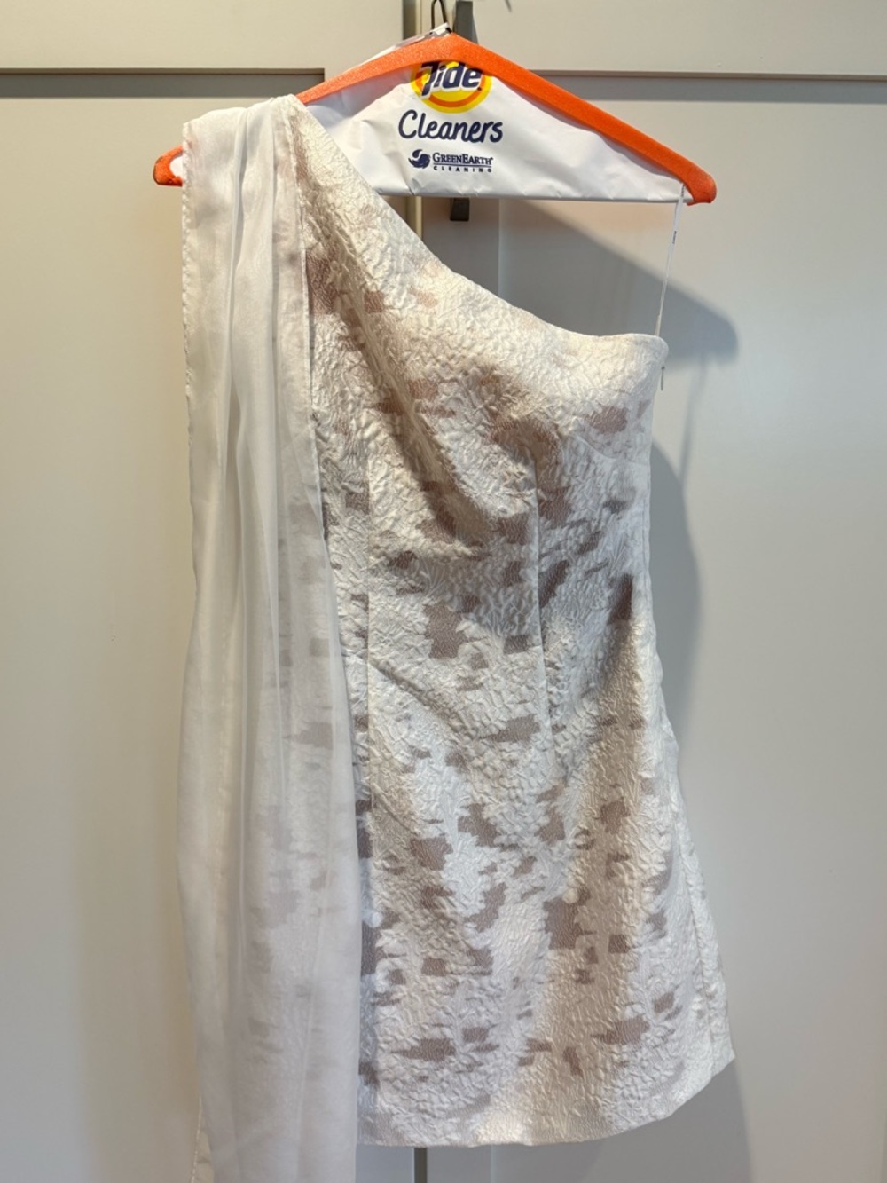 Elliatt White One-Shoulder Bridal Dress - Picture 3 of 9